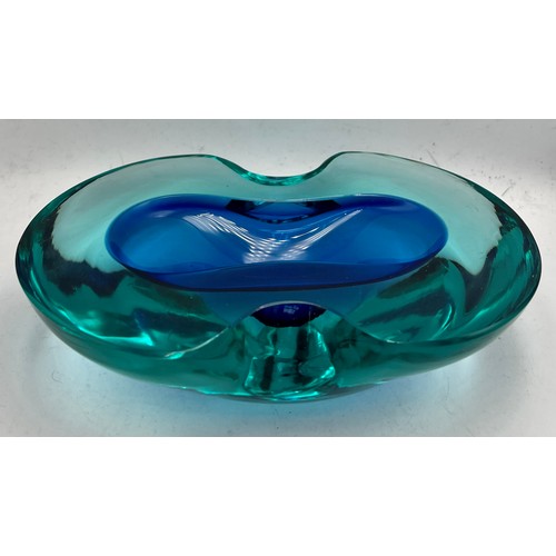 498 - Mid 20thC Murano mid blue and turquoise bowl. 20cm x 14cm.