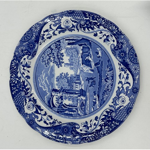 442 - Spode part dinner service with Italian scenes to include 1 x platter measuring 31cm, 8 x 8 x dinner ... 