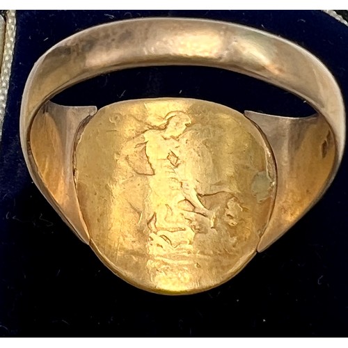 621 - An Edwardian half sovereign mounted on a 9 carat gold shank as a ring. Size Z/1. Weight 6.7gm.