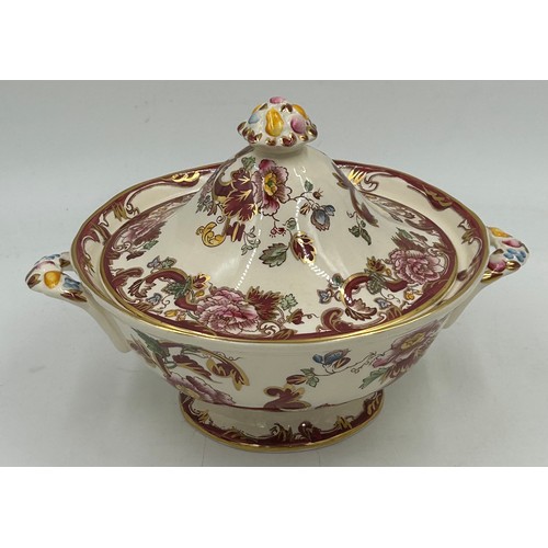 448 - A collection of Masons Mandalay Red to include a tea pot, milk jug, 6 x dinner plates, lidded taurin... 