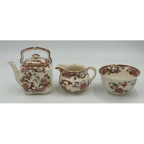 448 - A collection of Masons Mandalay Red to include a tea pot, milk jug, 6 x dinner plates, lidded taurin... 