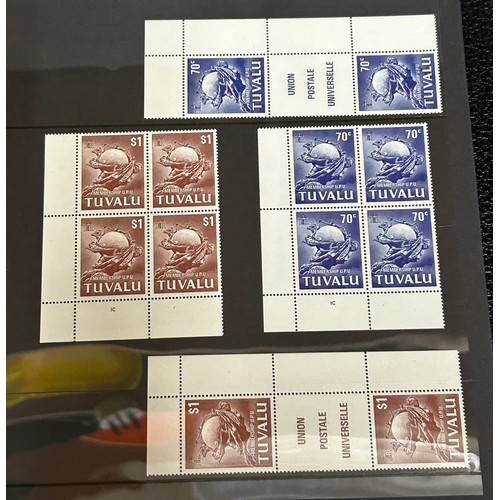 745 - An accumulation of World and GB stamps in 14 albums.
GB mainly 1980's mint in blocks and presentatio... 