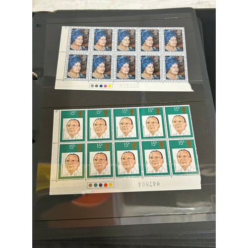 745 - An accumulation of World and GB stamps in 14 albums.
GB mainly 1980's mint in blocks and presentatio... 