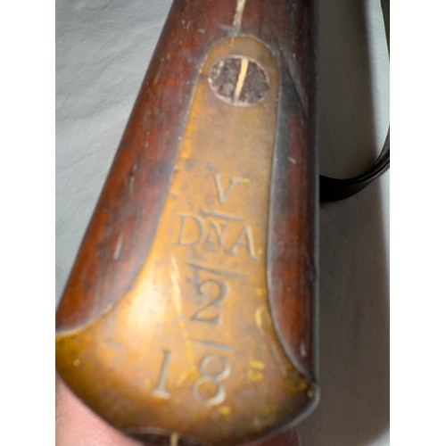 1237 - A percussion volunteers rifle marked with V R Crown 1860 to lock, inscribed V-DNA-2-18 to brass heel... 