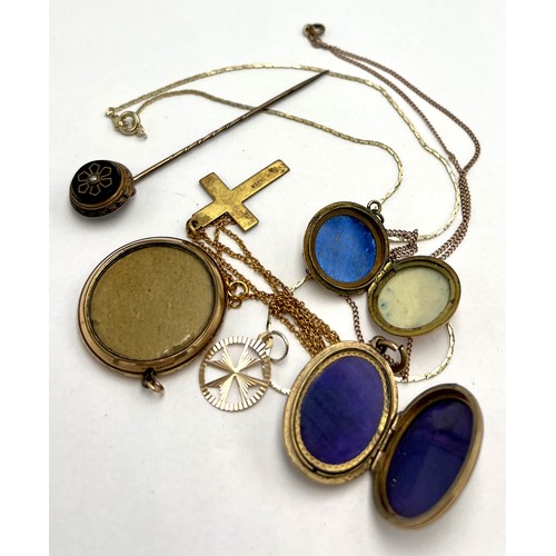 654 - A quantity of mainly 19thC jewellery to include locket with enamel dog to front, tie pin, pendants e... 