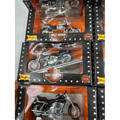 1159 - Twenty two boxed Maisto Harley Davidson Motorcycles Collector Edition diecast 1:18 models. (22)