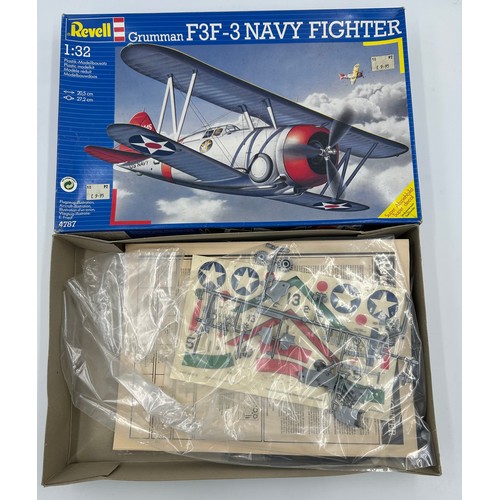 1160 - Six 1/72 scale model aircraft kits to include  Hasegawa Focke- Wulf Fw190F-8 mod 51304, Italeri Zwil... 