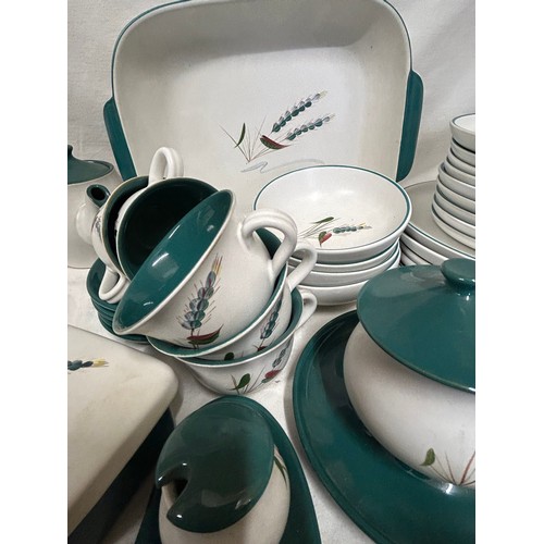 467 - A collection of Denby 'Green Wheat' pattern part tea and dinner service including  6 x dinner plates... 