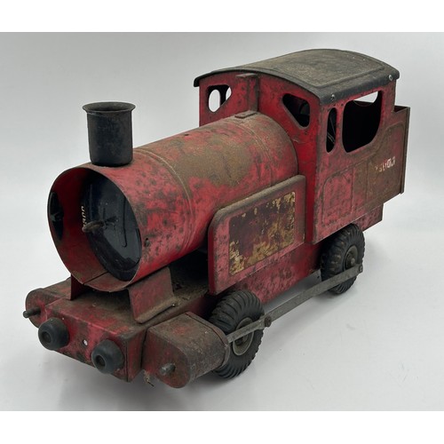 1162 - A large tin plate pull a long Tri-ang Puff Puff Train with original rubber tyres 44cm x 23cm, a Horn... 