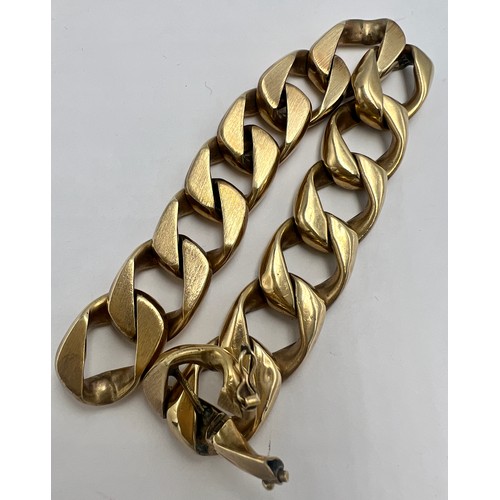 672 - A 9 carat gold chain link bracelet. Links unmarked. Marked to bar on fastener. 22cm l. Weight 49.6gm... 