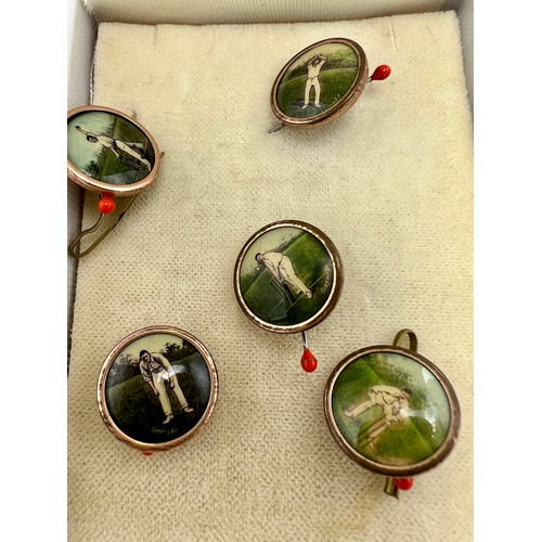 700 - A set off five vintage buttons depicting cricketers.