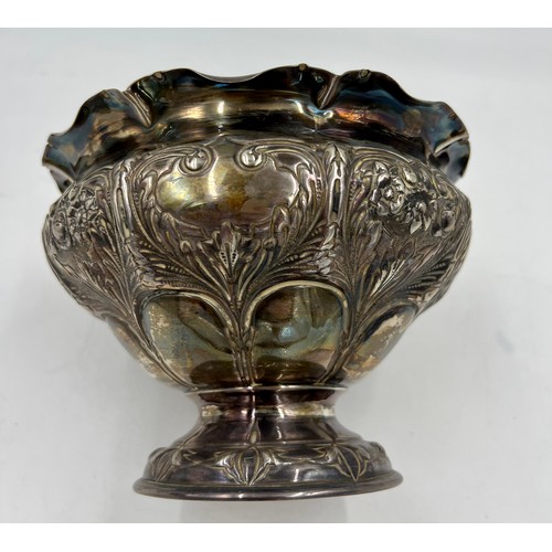 847 - A hallmarked silver pedestal bowl. Sheffield 1904, maker Atkinson Brothers. Weight 263gm.