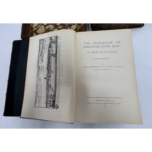 1087 - C. Sheahan, James Joseph. Histroy of the Town and Port of Kingston upon Hull. Beverley. 
(1866). Fro... 