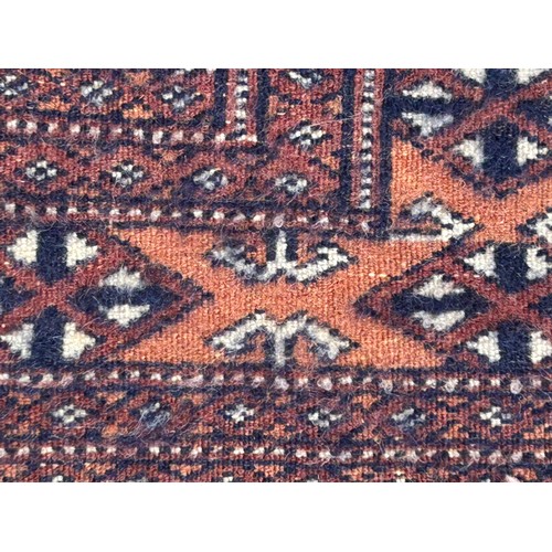 1105 - Two wool rugs. Red ground 150 x 96cm excl. tassels, blue ground 94 x 146cm excl. tassels.