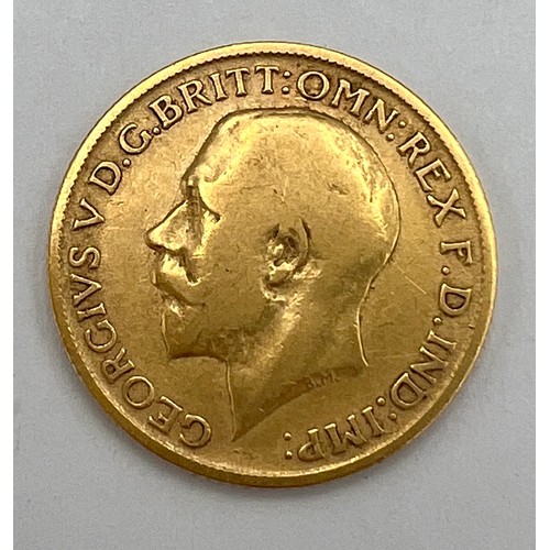 763 - A George V 1911 full gold sovereign.