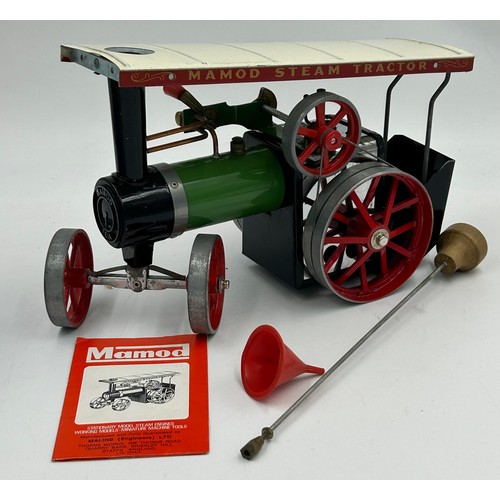 Mamod T.E.1A Traction Engine with detachable steering