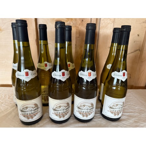 18 - Chateau L'Oiseliniere de La Ramee, Muscadet Sevre et Maines. 2005. 9 x 75cl. Together with  Olivier ... 