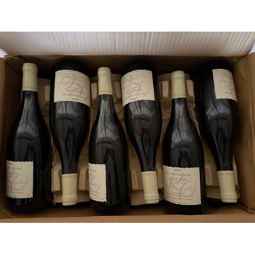 37 - Domaine Cordier Pere Et Fils Vin de Bourgogne Macon, Aux Bois d'Allier. 2004. 12 x 750ml.