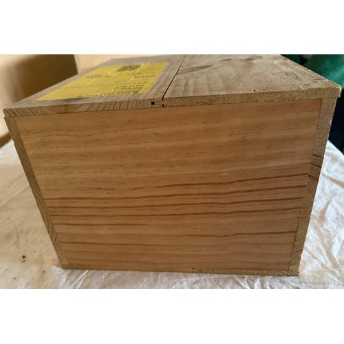 43 - Chateau Pavie Macquin Saint Emilion Grand Cru Classe. 2002. 6 x 75cl. OWC.