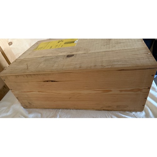51 - Chateau Ferrand Lartigue Saint - Emilion Grand Cru 2001. 12 x 750ml. OWC.