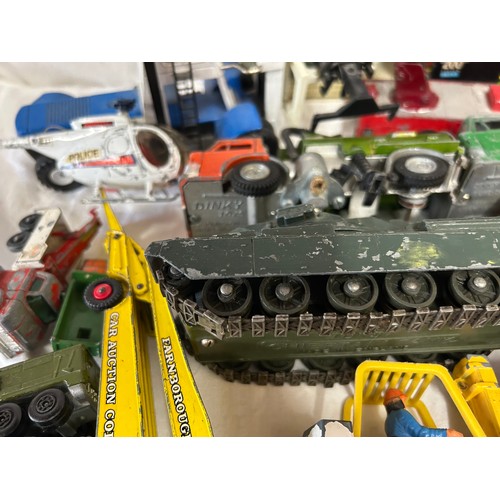 1279 - A large collection of die cast vehicles to include Matchbox, Corgi, Dinky, Tri-ang and others.