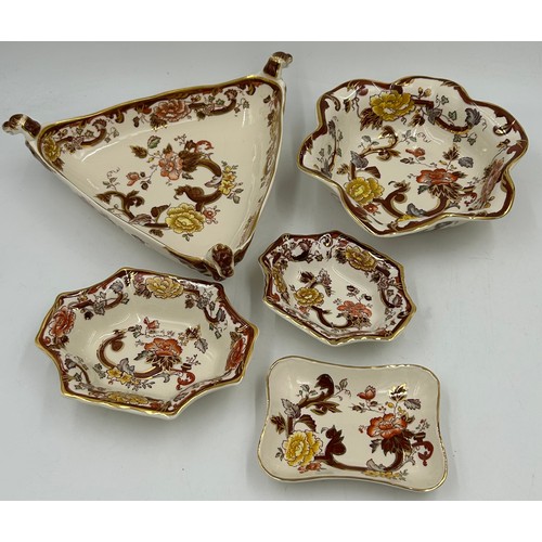 39 - A collection of Masons 'Brown Velvet' to include 2 x table lamps, planter, octagonal bowl, ginger ja... 