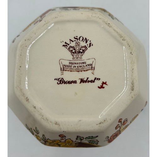 39 - A collection of Masons 'Brown Velvet' to include 2 x table lamps, planter, octagonal bowl, ginger ja... 