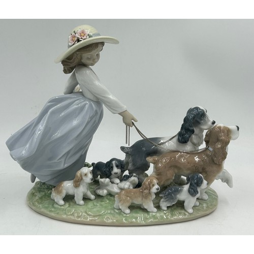 43 - Two large Lladro figures to include 'Ballerina with Jester' Daisa 1977 length 36cm, 'Privilege' Lady... 