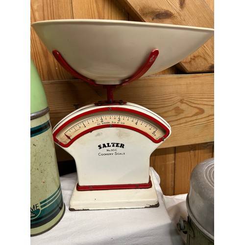 A collection of vintage kitchen items to include Salter Scales ...