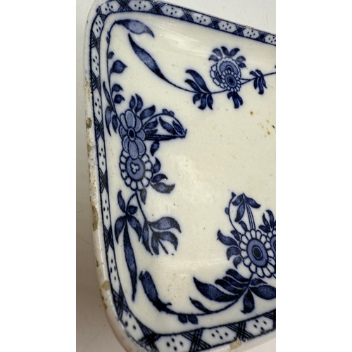 52 - White Star Line asparagus dish with recessed dipping well, marked Bisto England for Bishop & Stonier... 