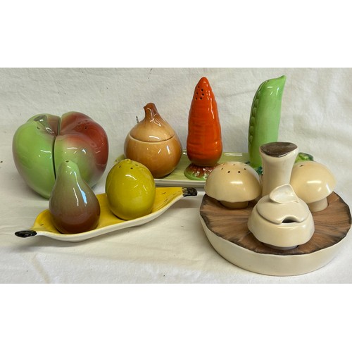57 - A collection of Water Lily Carlton Ware comprising of a cheese dish, footed bowl, jug, strainer dish... 