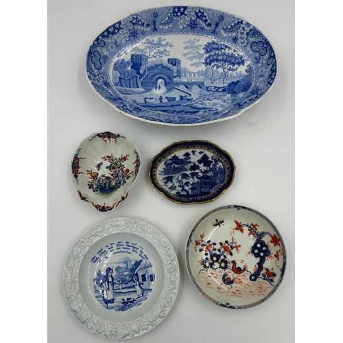 218 - A Spode dish in blue 'tower' pattern design with mark to base 26.5cm x 18cm, a Worcester shell shape... 