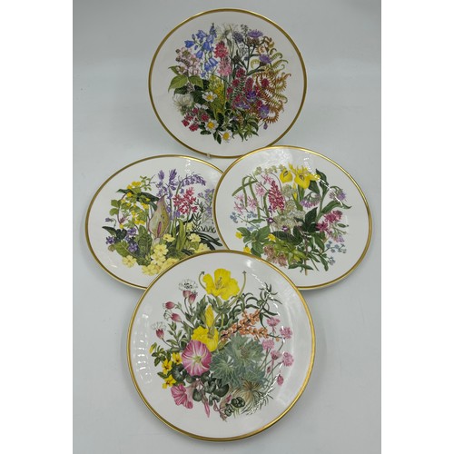 206 - A collection of plates to include Royal Copenhagen Christmas plates 1974, 1975, 1977, 1978, 1979, 19... 