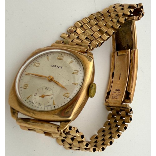 866 - A gentleman’s Vertex 9 carat gold cased wristwatch. Weight 51.5gm.