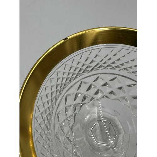 466 - A set of six Rowland Ward engraved Brandy glasses, 9.5cm h, depicting various animals and birds, tog... 