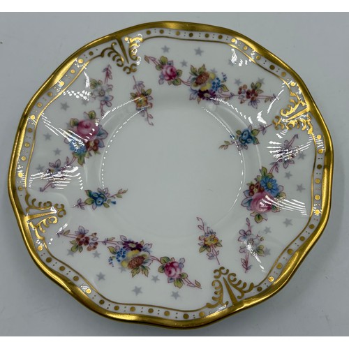 Royal Crown Derby 'Royal Antoinette' pattern eight place setting