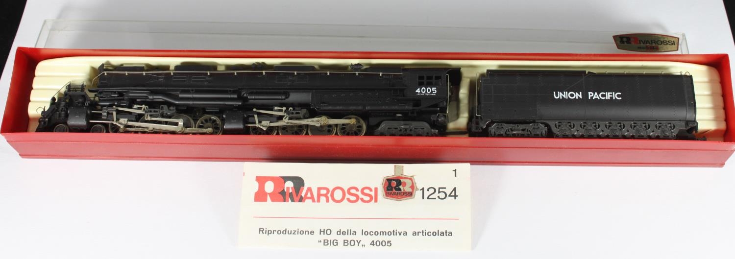 A Rivarossi 1254 HO 'Big Boy' 4005 Union Pacific, 4-8-8-4