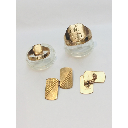 212 - Two 9ct gold signet rings, one engraved 'MJ', together with a pair of 9ct gold oblong shaped cufflin... 