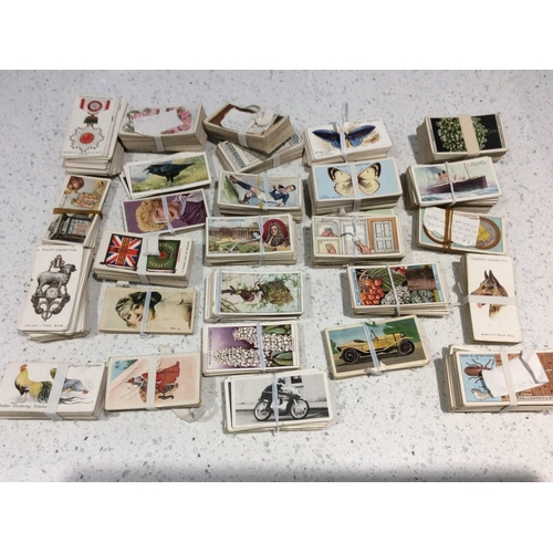 288 - Mixed lot of 26 part and near sets of cigarette cards including 29/30 'Avon' real-photographic 'Lead... 