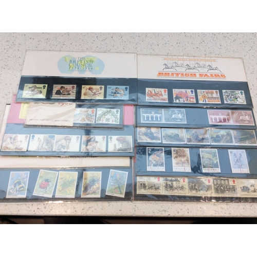 291 - Mixed lot comprising The Official Collection Of World Wildlife First Day Covers (108 covers in offic... 