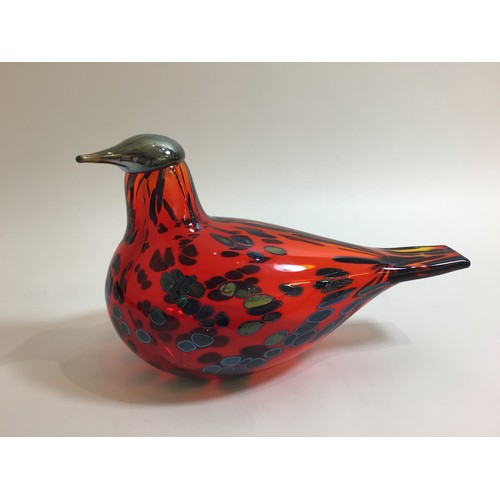 89 - Oiva Toikka for Iittala studio glass bird, the ruby glass body dispersed with coloured spots, the he... 