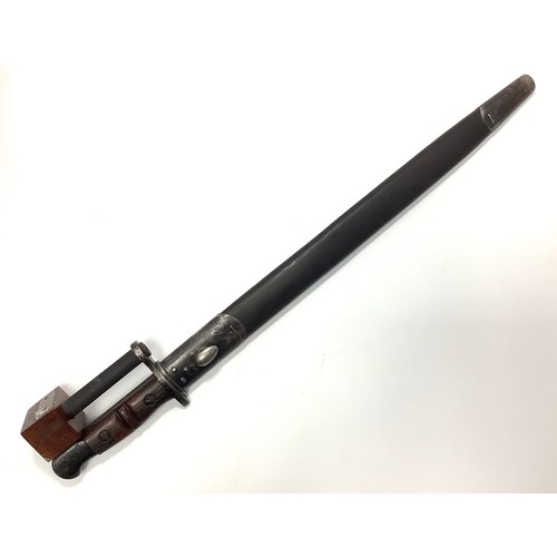 417 - A British Pattern 1907 bayonet for use with the .303 Enfield Mk1 rifle, with 433mm single-edged and ... 
