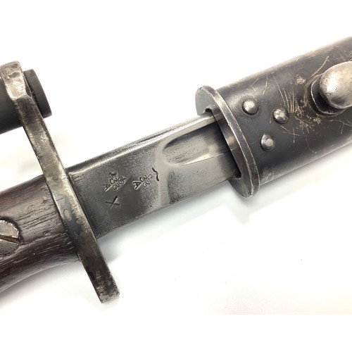 417 - A British Pattern 1907 bayonet for use with the .303 Enfield Mk1 rifle, with 433mm single-edged and ... 