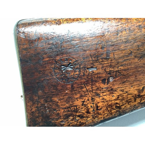 433 - An 1853 pattern three band .577 Enfield Tower percussion rifle with walnut stock, 39” barrel, lock-p... 