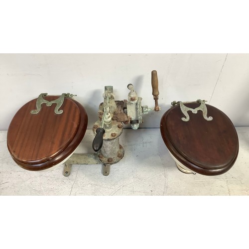Lot 517       