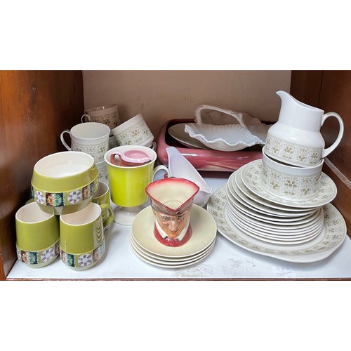 36 - A collection of assorted mixed ceramics, predominantly Carlton Ware items including a small black an... 