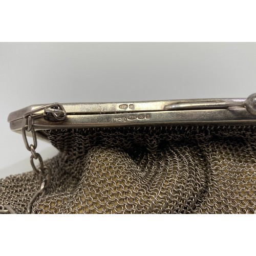 83 - A silver chain mail purse by Henry Clifford Davies, with lined interior, on chain strap, hallmarked ... 