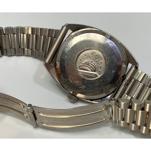 142 - A gents stainless steel Omega automatic Constellation wristwatch, C.1970’s, the silvered dial with b... 