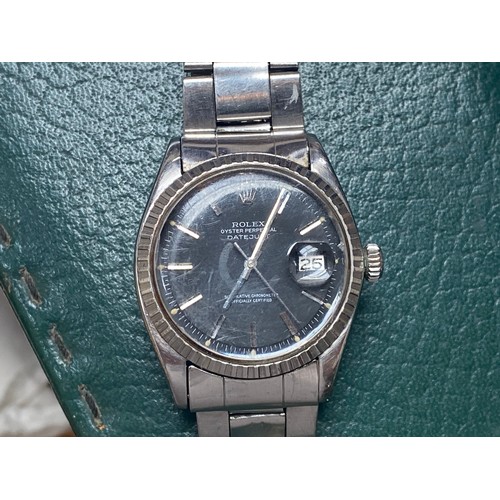 170 - A gents stainless steel Rolex Datejust wristwatch, model 1603, C.1965, the black enamel dial with ba... 