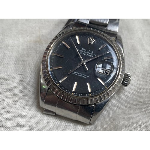 170 - A gents stainless steel Rolex Datejust wristwatch, model 1603, C.1965, the black enamel dial with ba... 